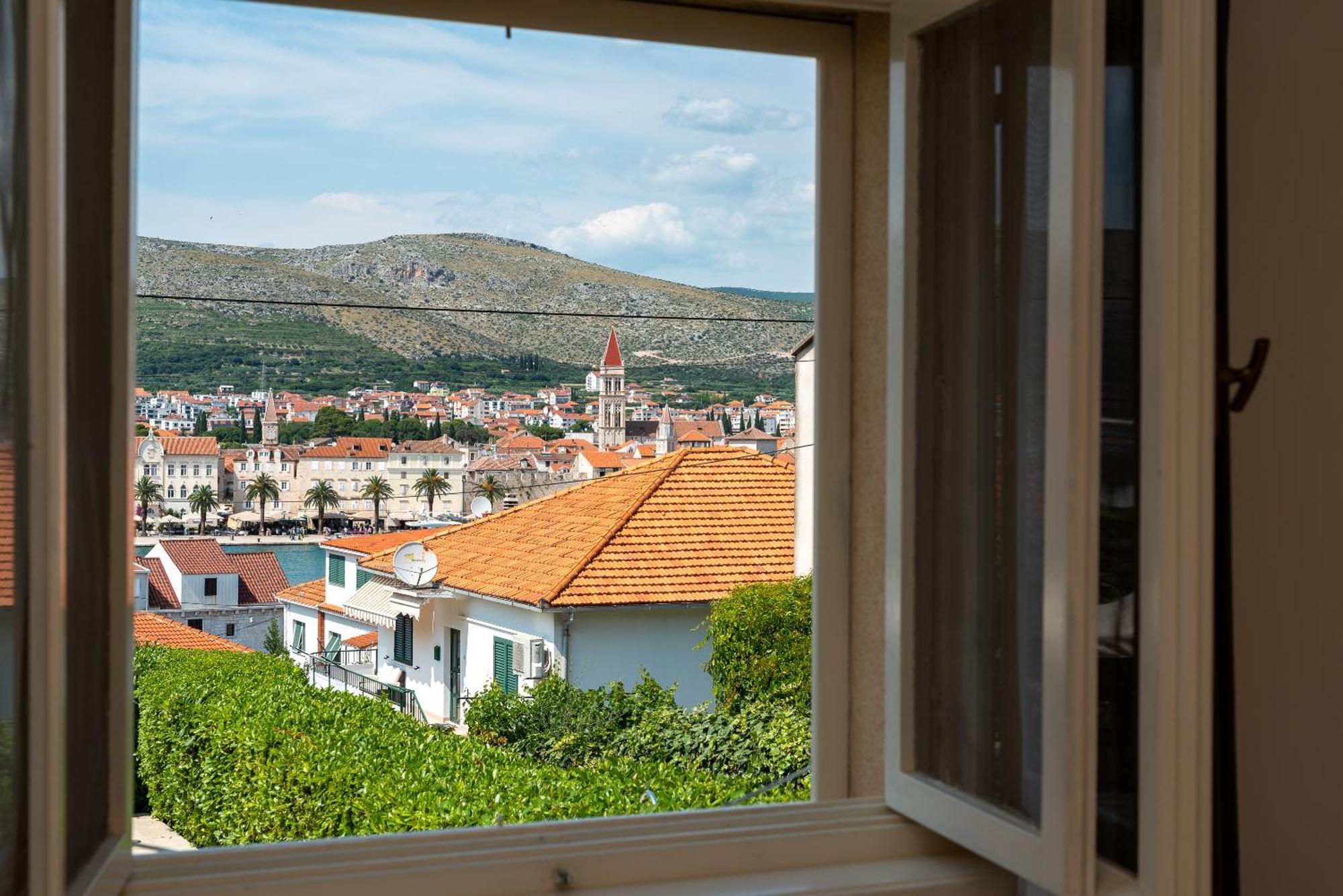 Guest House Bakica Trogir Extérieur photo
