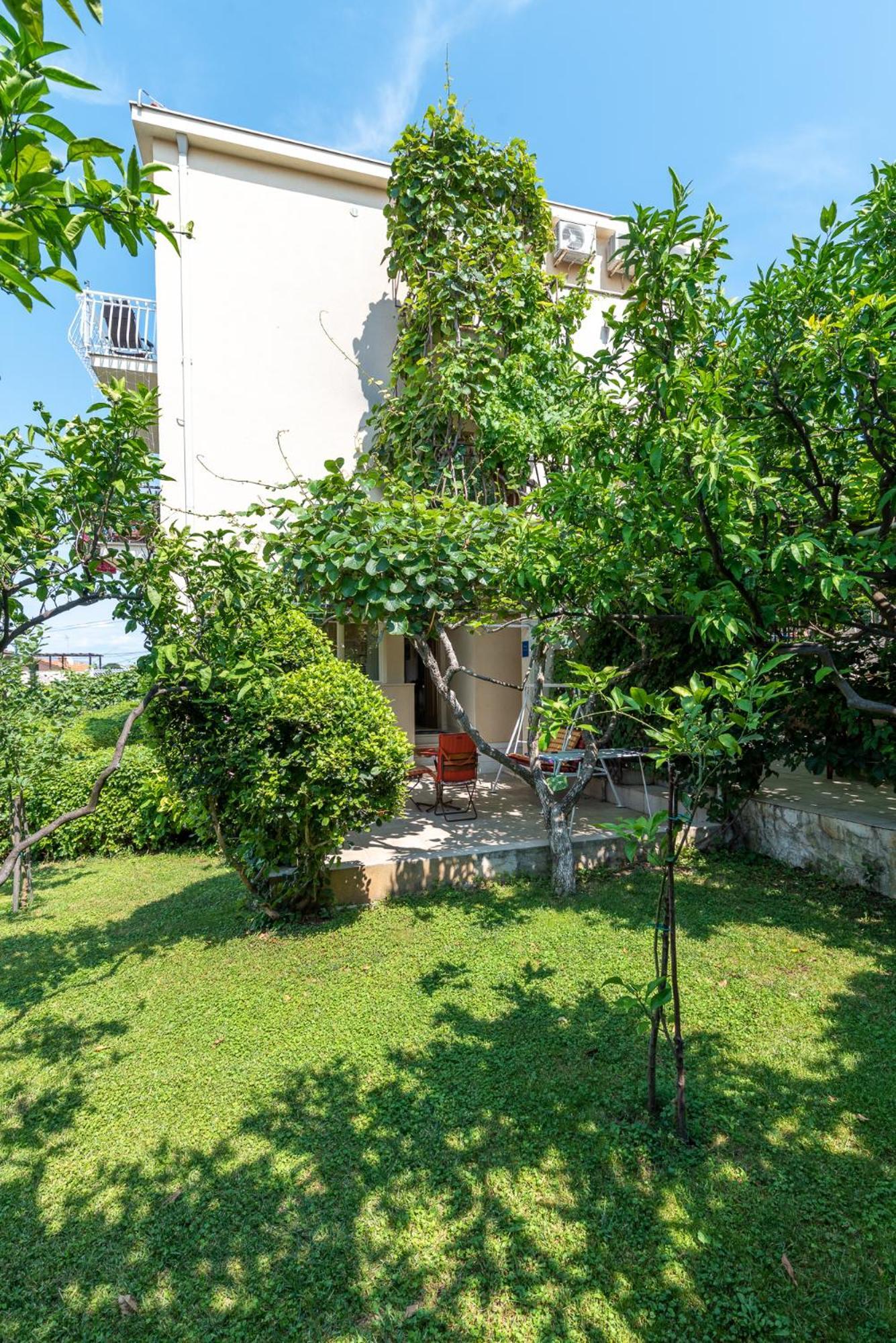 Guest House Bakica Trogir Extérieur photo